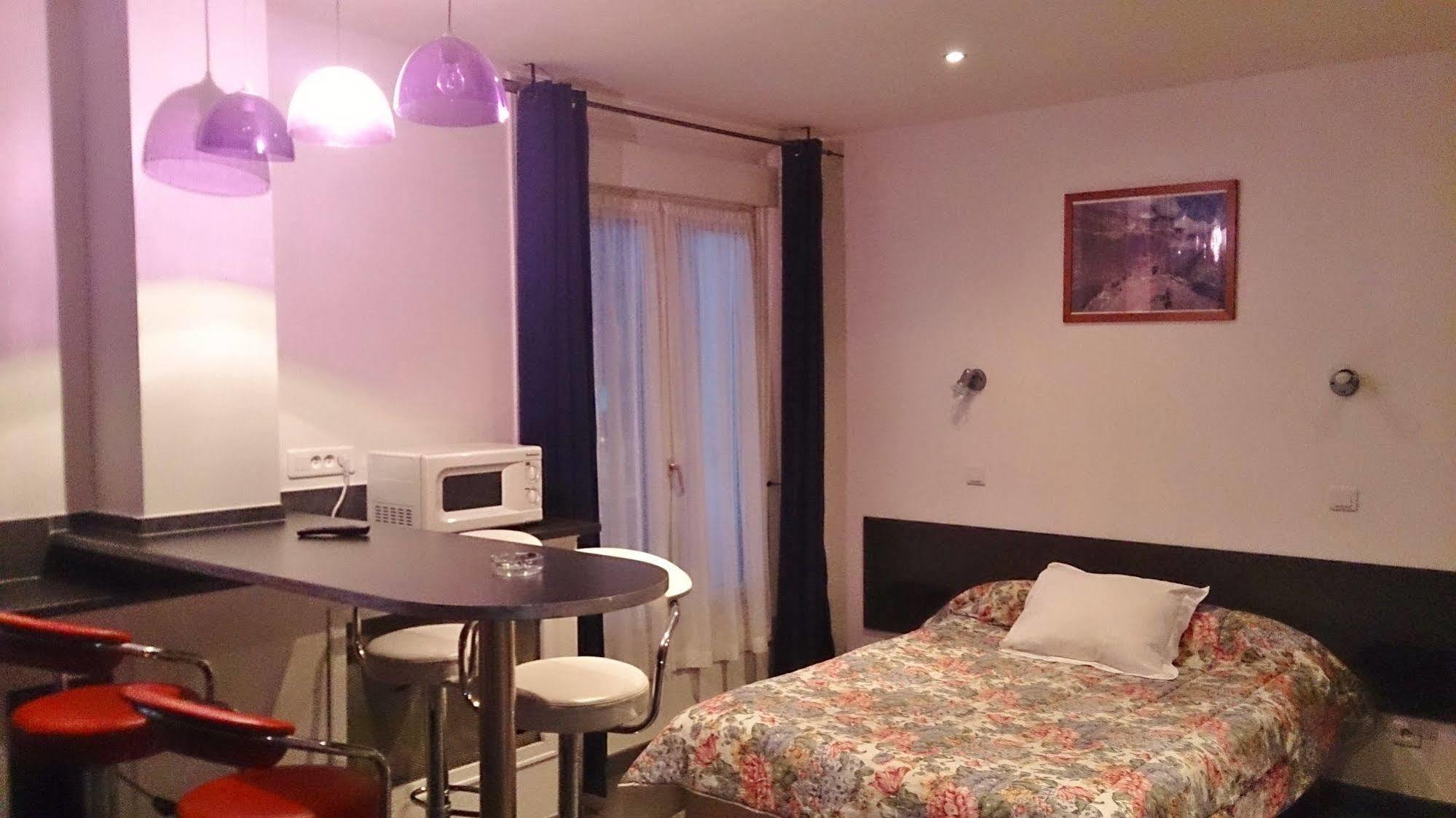 Hotel Moderne Saint-Denis  Eksteriør billede